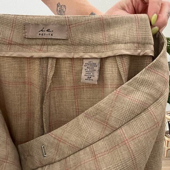 NWT Y2K Tan Plaid Boot Cut Cuffed Mid Rise Trouser Pants - Picture 7 of 7